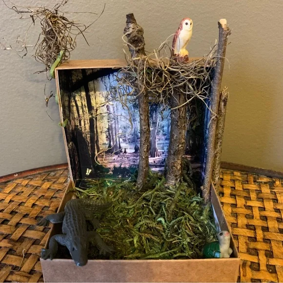 Swamp Forest Alligator Owl Moss Trees Miniature Bookshelf Diorama, Book Nook - Picture 2 of 6